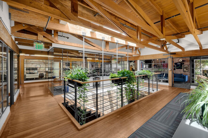 425 E 4th St, Long Beach, CA for sale - Building Photo - Image 3 of 22