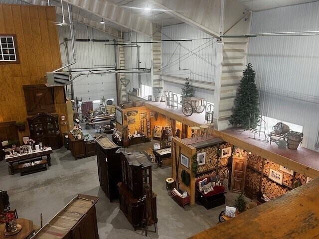 114 Homestead Rd, Evergreen, CO for sale - Interior Photo - Image 3 of 7