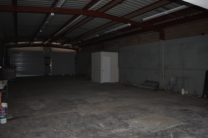212 W Avenue I, Lancaster, CA for sale - Building Photo - Image 2 of 2