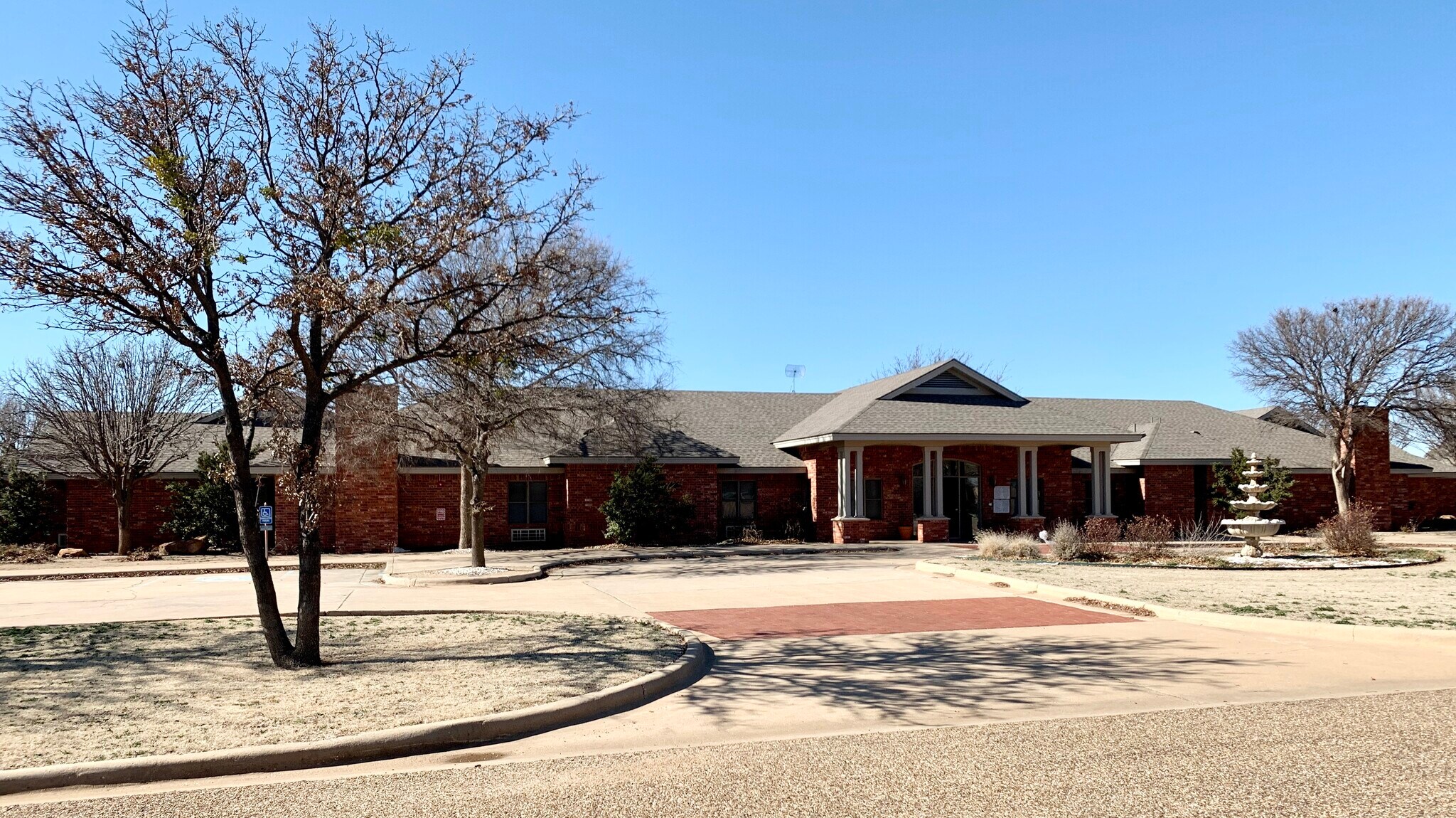 630 S Harrison St, Crosbyton, TX 79322