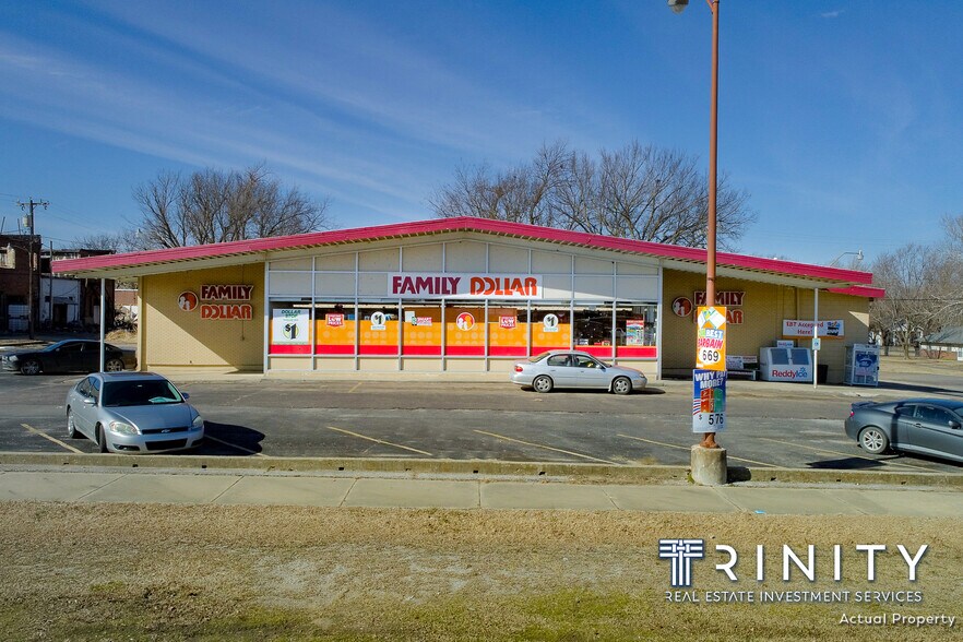 117 N 5th St, Okemah, OK for sale - Building Photo - Image 1 of 1