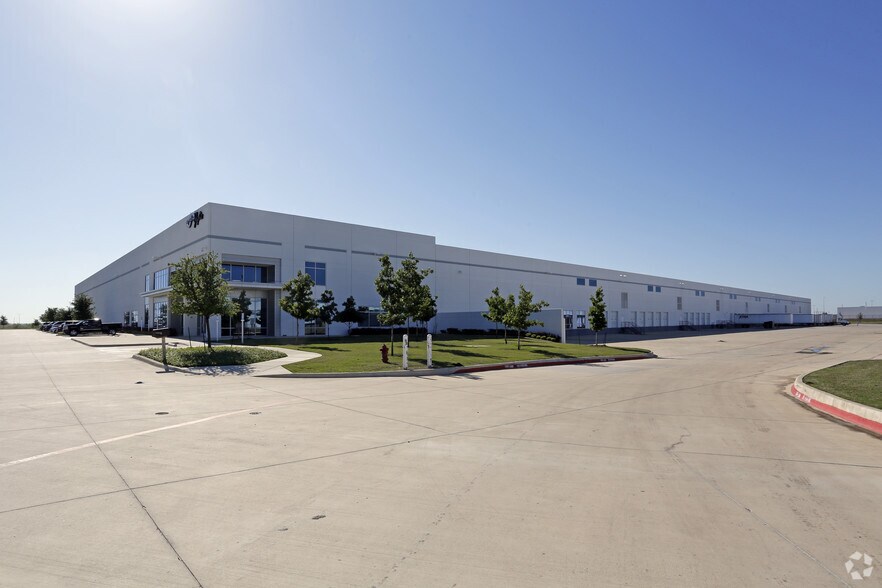 1624 Intermodal Pky, Fort Worth, TX for sale - Primary Photo - Image 1 of 1