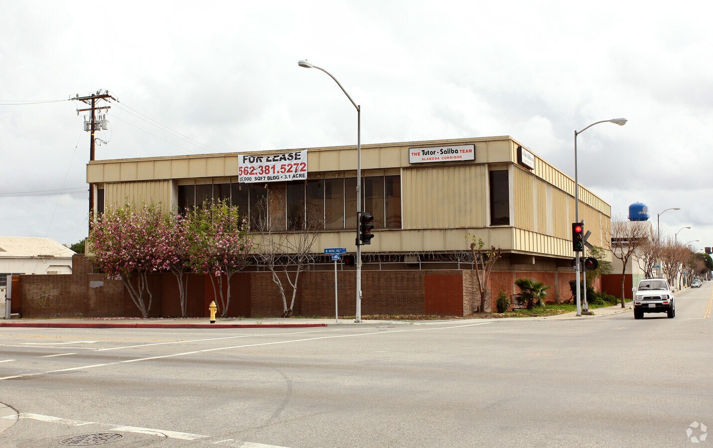 Primary Photo