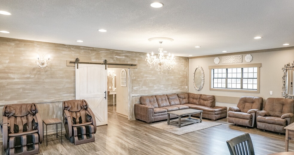 2180 Section Line Rd, Albertville, AL for sale - Building Photo - Image 3 of 23