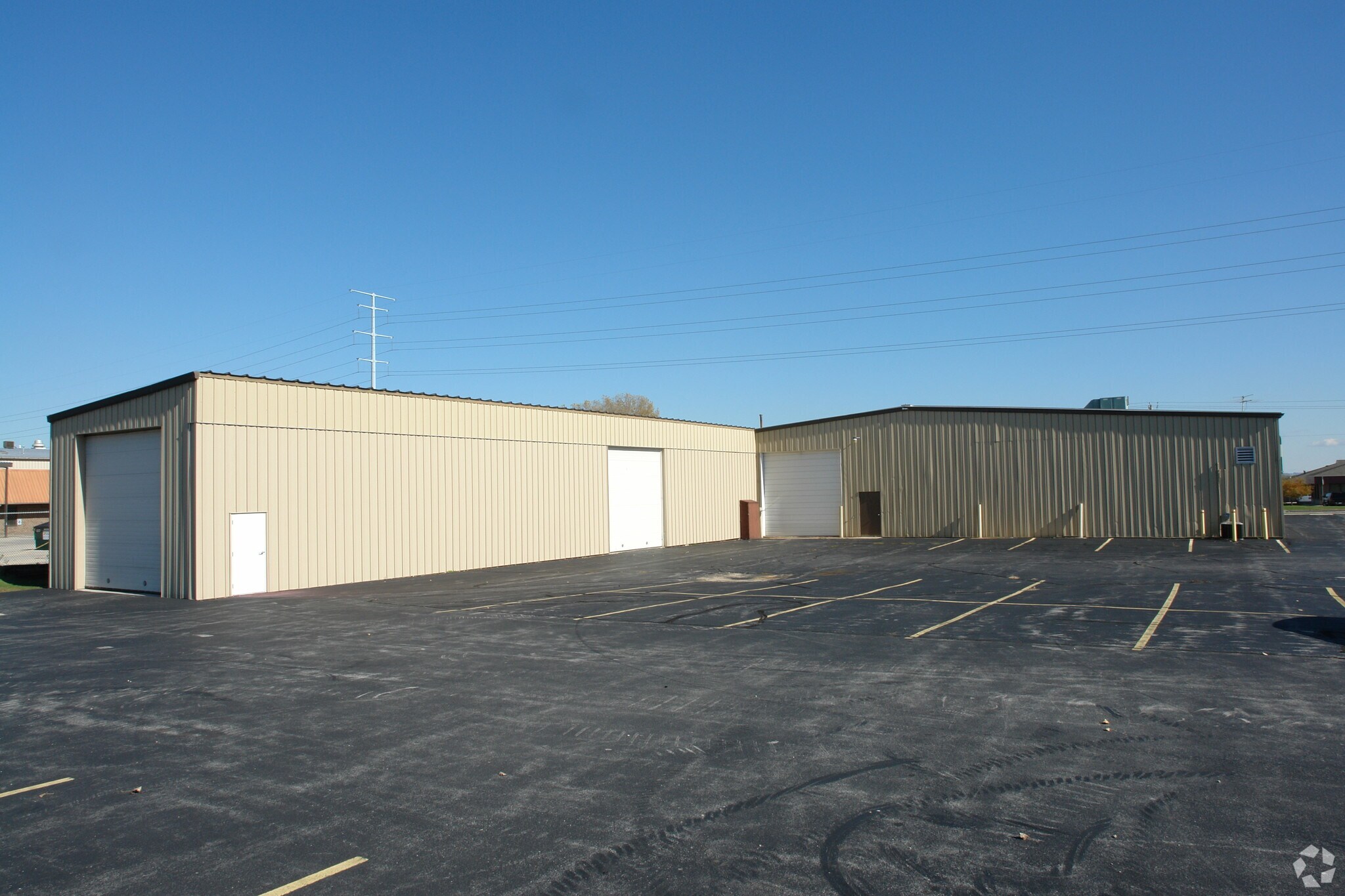 410 Packerland Dr, Green Bay, WI 54303 Industrial for Sale