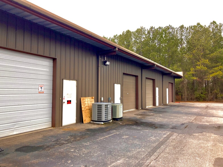 130 Centrum Dr, Irmo, SC for lease - Building Photo - Image 3 of 10