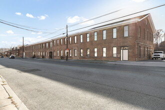 637-641 Broadway, Newburgh, NY for lease Building Photo- Image 2 of 26