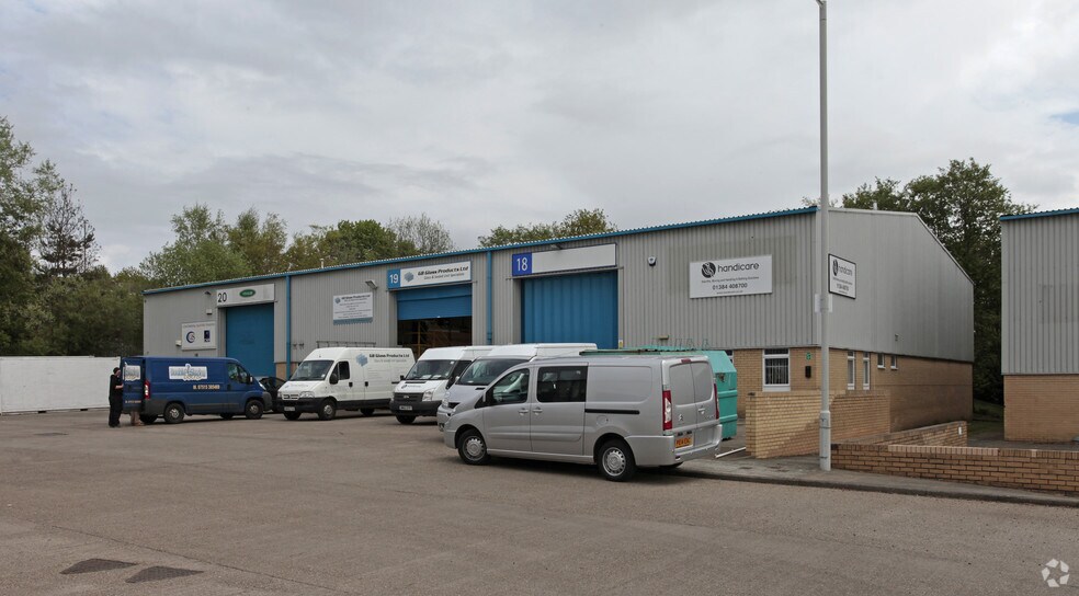 Eleventh Ave, Gateshead for sale - Primary Photo - Image 1 of 1