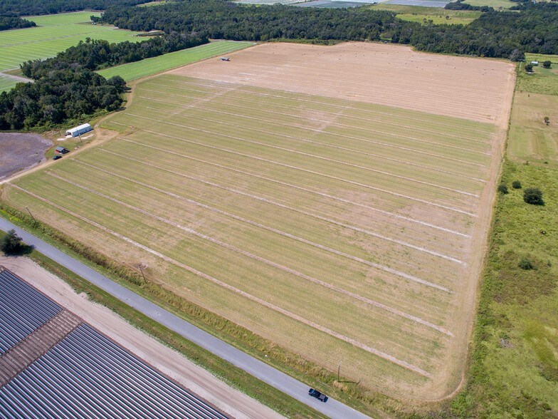 Grange Hall Loop, Wimauma, FL for sale - Building Photo - Image 1 of 1