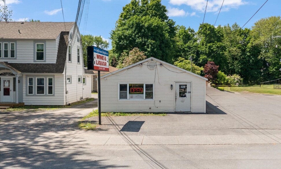 209 Jefferson Hts, Catskill, NY for sale - Building Photo - Image 1 of 1