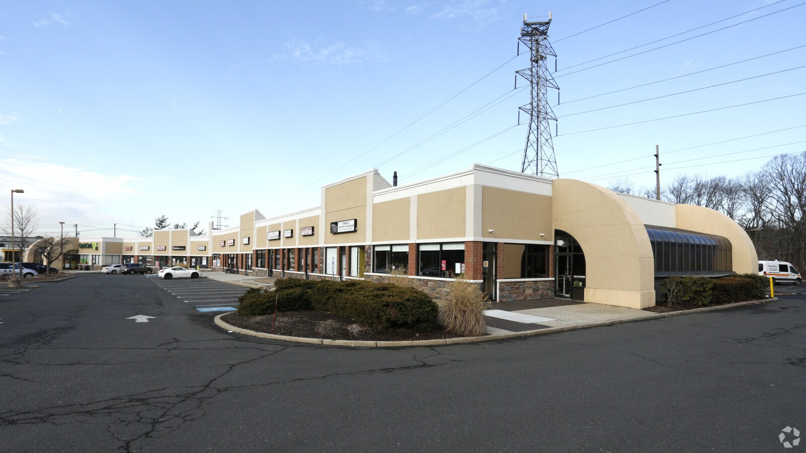881 Main St, Sayreville, NJ 08872 Retail for Lease