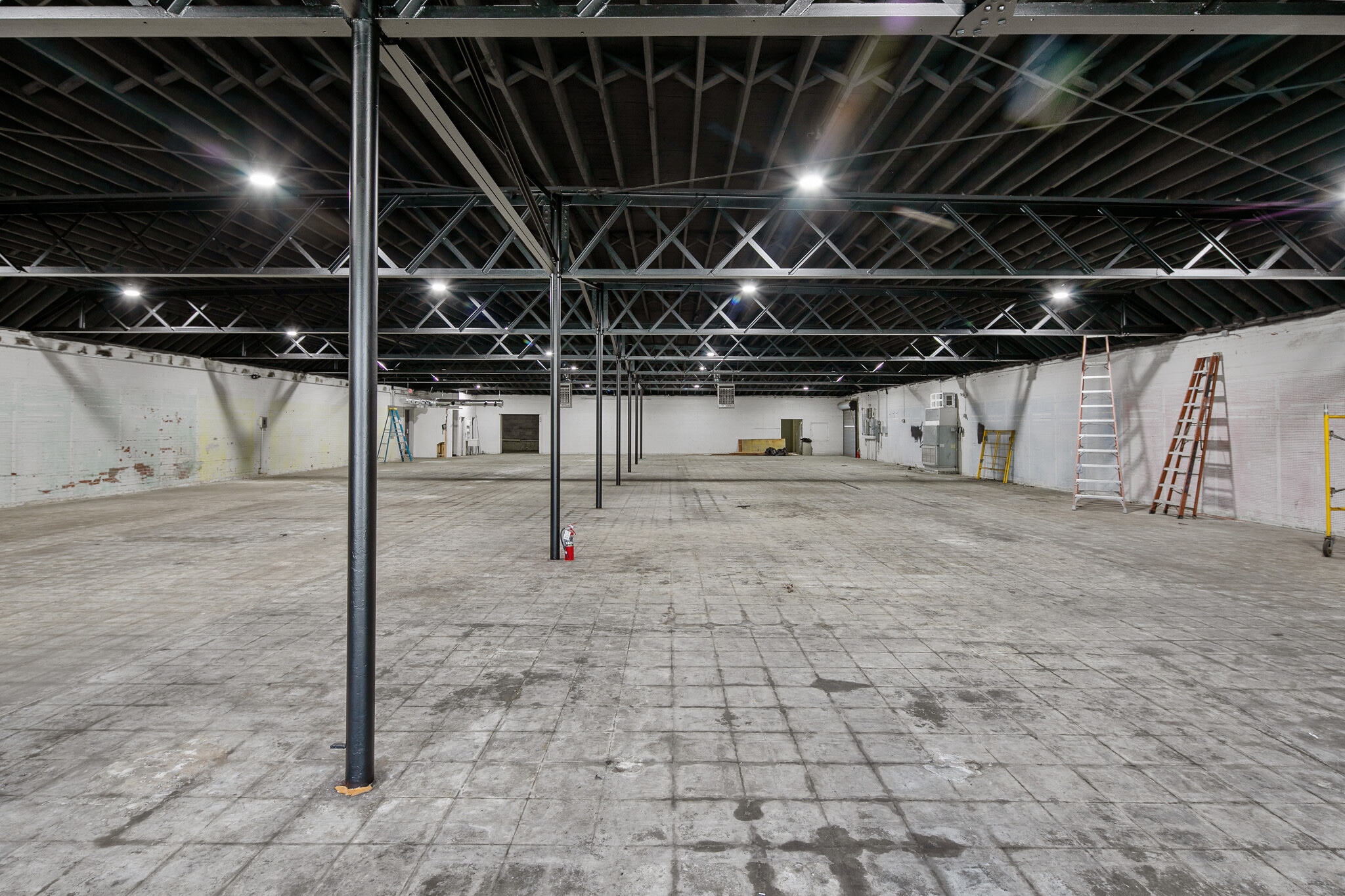 301 Robeson St, Fayetteville, NC for lease Building Photo- Image 1 of 21