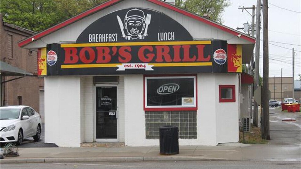 1014 N Broadway St, Pittsburg, KS for sale - Primary Photo - Image 1 of 1