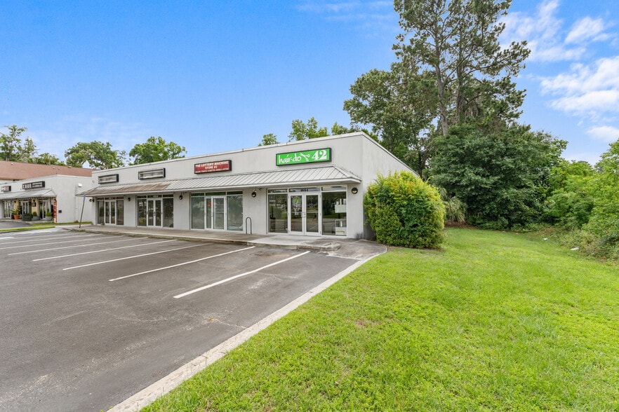 10520 Abercorn St, Savannah, GA for lease - Building Photo - Image 3 of 8