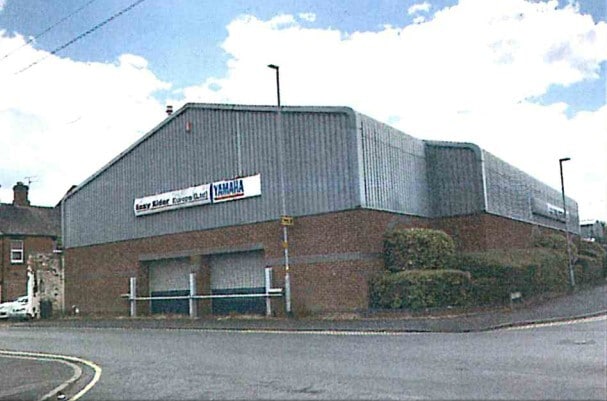 Property 2/3 portfolio of 2 properties for sale on LoopNet.com - Building Photo - Image 3 of 7