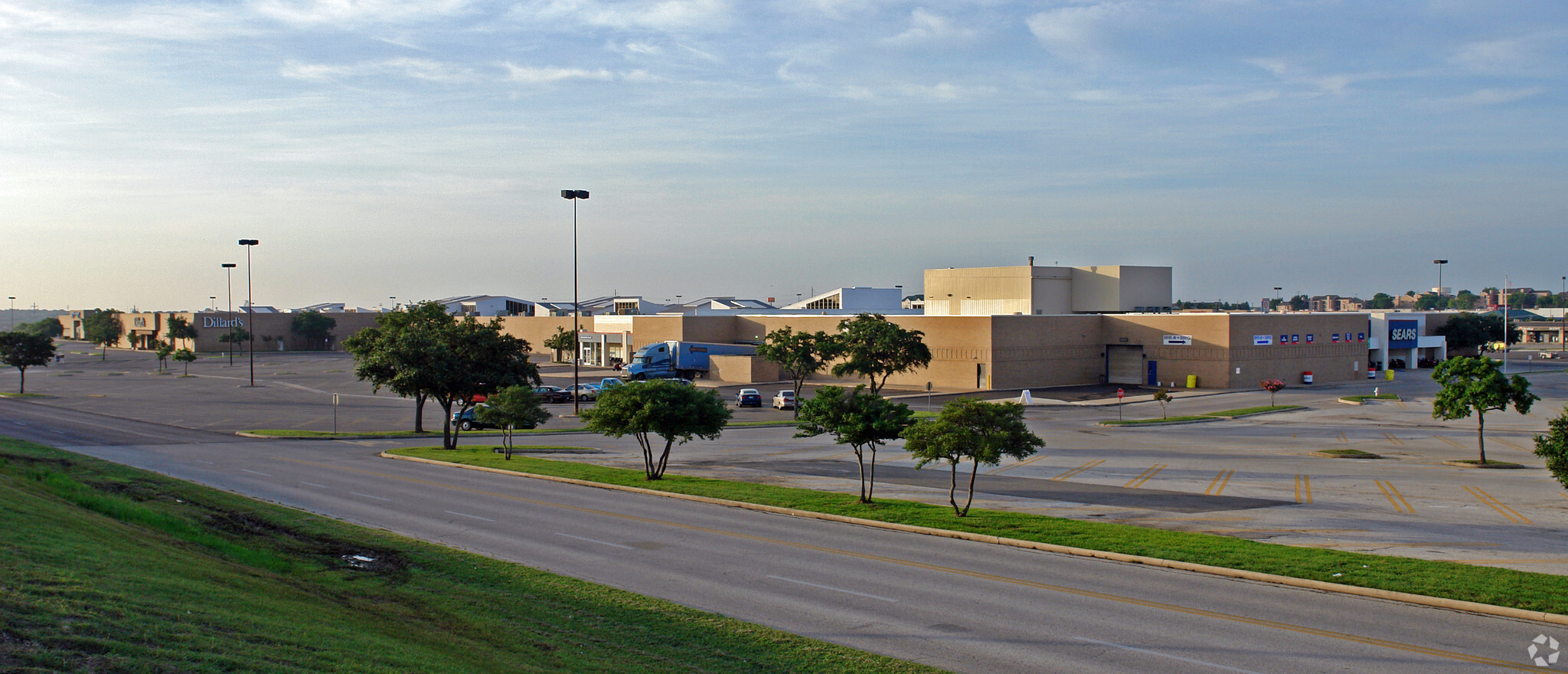 2100 S WS Young Dr, Killeen, TX for sale Building Photo- Image 1 of 1