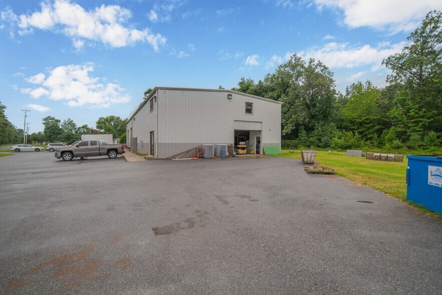 21499 Colton Point Rd, Bushwood, MD 20618 Retail for Sale