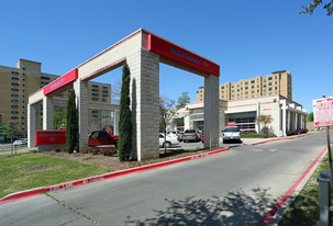 3921 Gaston Ave, Dallas TX - Drive Through Restaurant