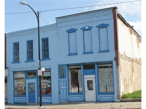 140 E 5th Ave, Garnett, KS for sale Primary Photo- Image 1 of 1