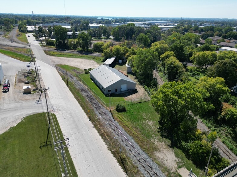 1893 W Spencer St, Appleton, WI for sale - Building Photo - Image 2 of 5