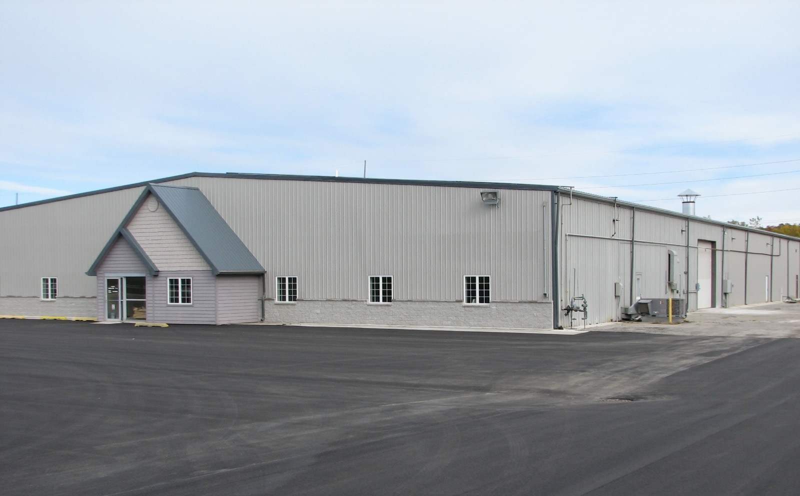 2704 Goshen Rd, Fort Wayne, IN for sale Building Photo- Image 1 of 1