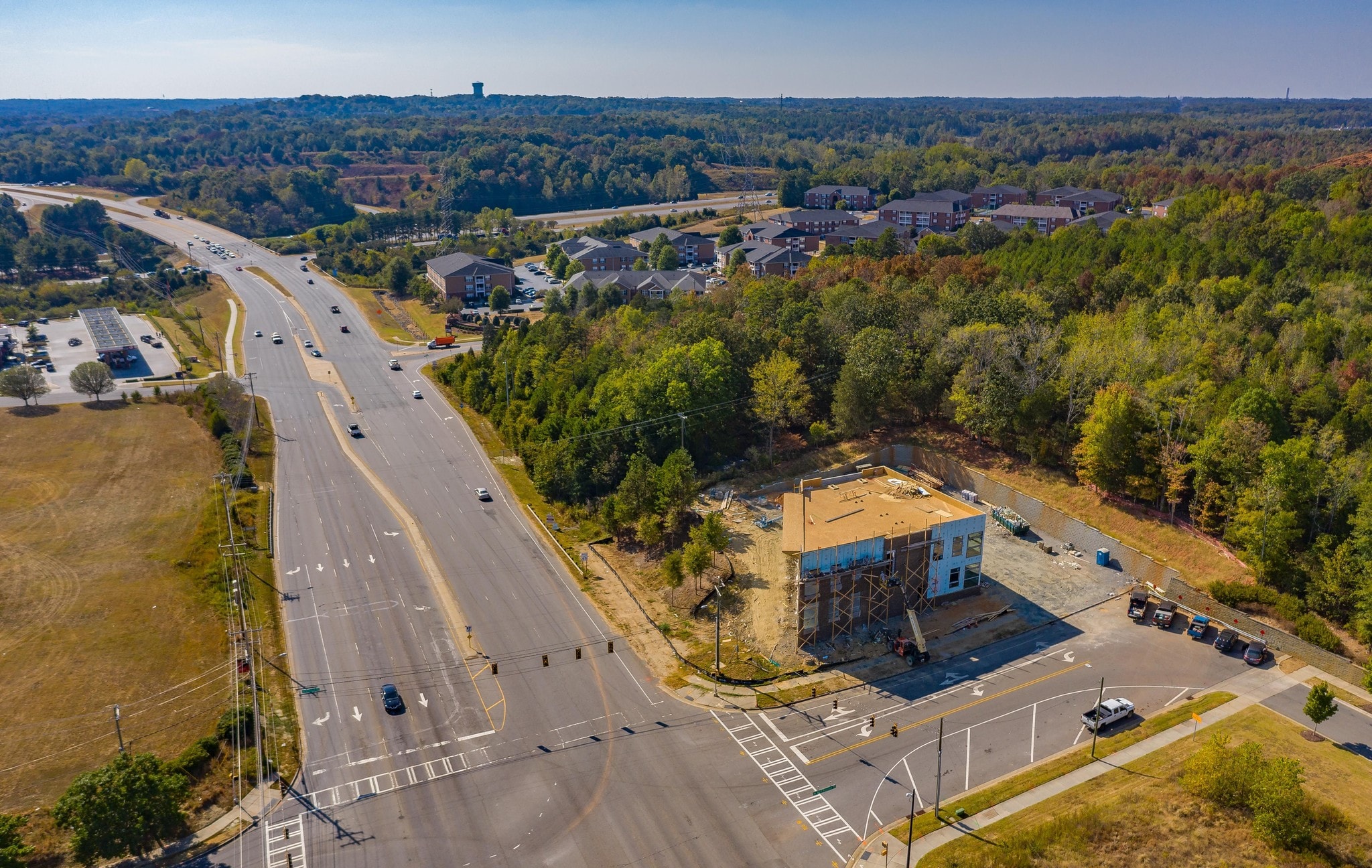 11403 N Tryon St, Charlotte, NC for sale Primary Photo- Image 1 of 1