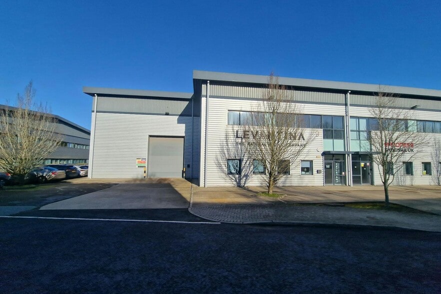 9 Greywell Rd, Basingstoke for lease - Building Photo - Image 1 of 3