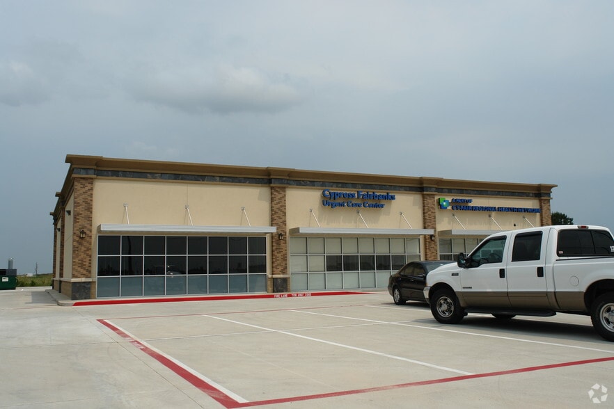 9110 Barker Cypress Rd, Cypress, TX for lease - Building Photo - Image 3 of 6