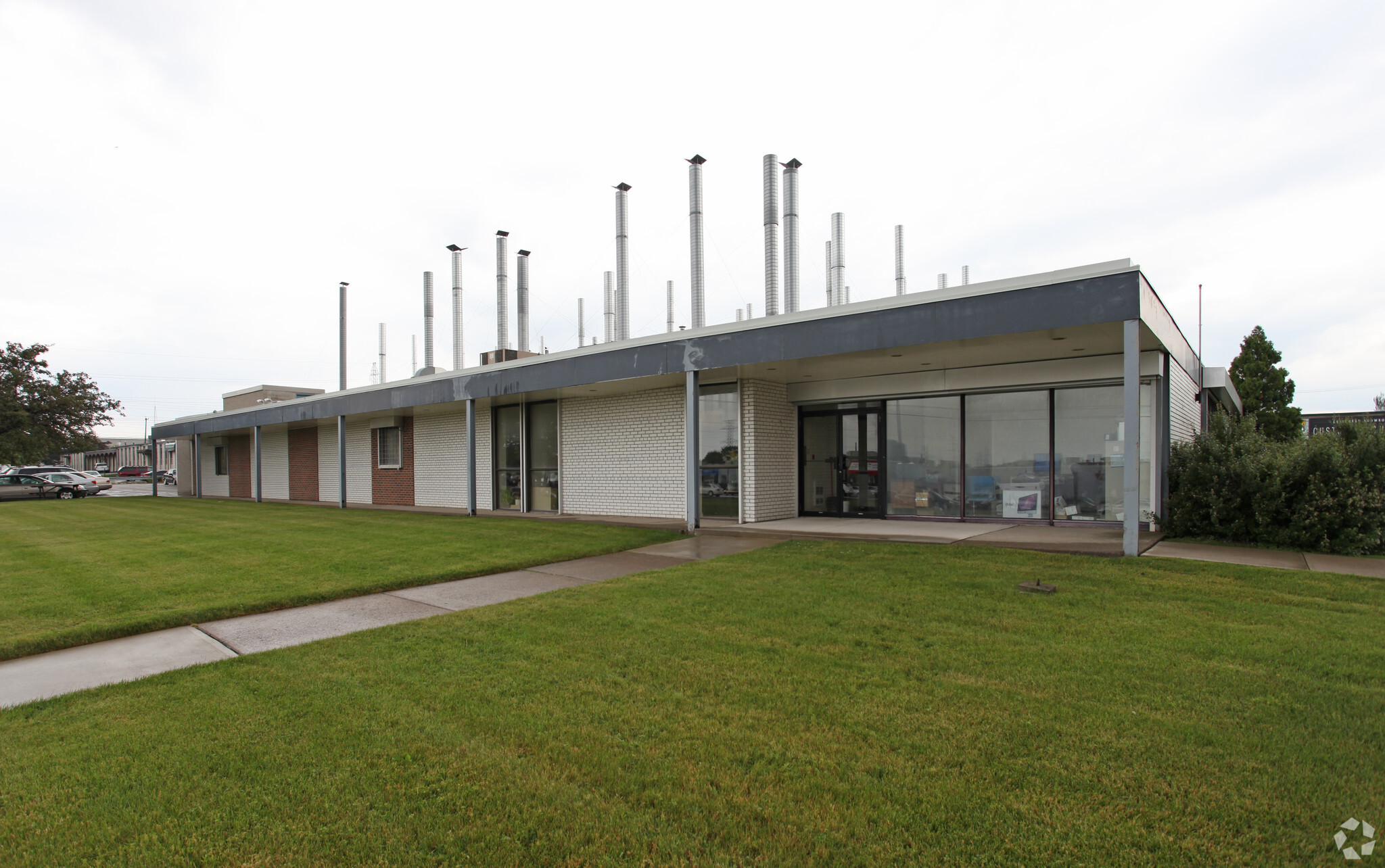 Industrial in Toronto, ON for sale Primary Photo- Image 1 of 1