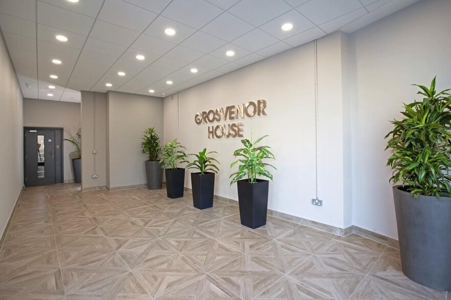 Parkway, Chelmsford for lease - Building Photo - Image 3 of 7