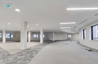 159 Rue Anatole France, Levallois-Perret for lease Interior Photo- Image 2 of 5