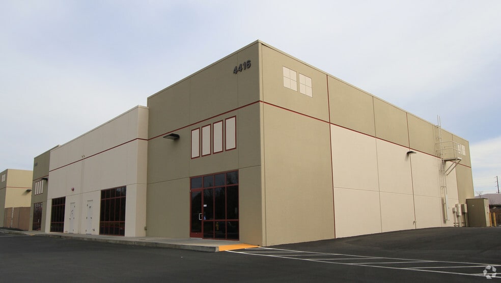 4416 Yankee Hill Rd, Rocklin, CA for lease - Primary Photo - Image 1 of 19