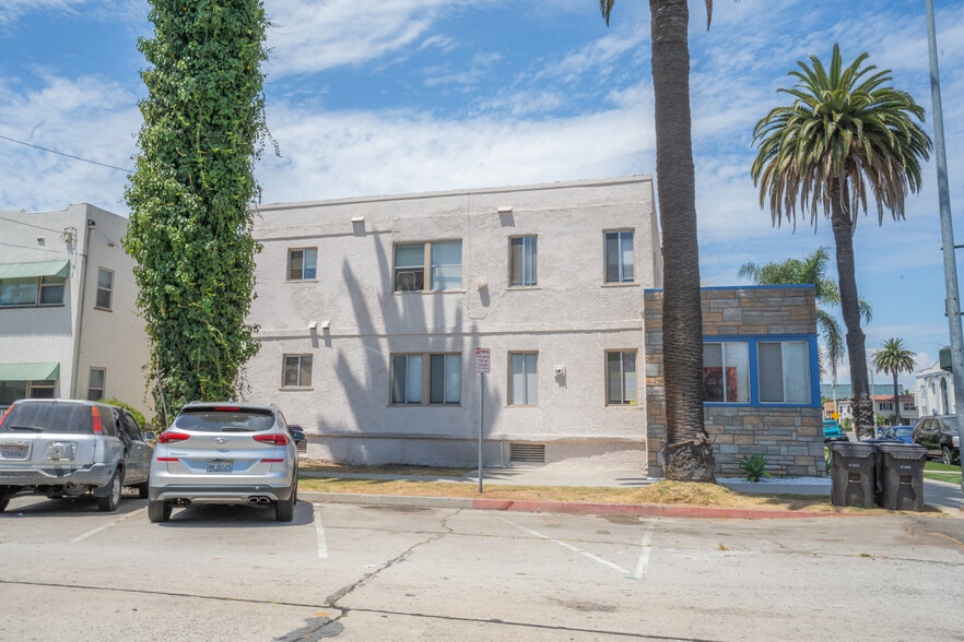 801 Atlantic Ave, Long Beach, CA for sale - Building Photo - Image 3 of 16