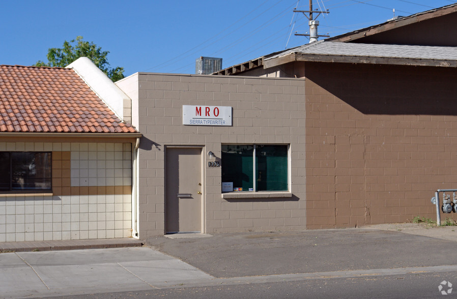 1775 Hymer Ave, Sparks, NV for sale - Primary Photo - Image 1 of 1