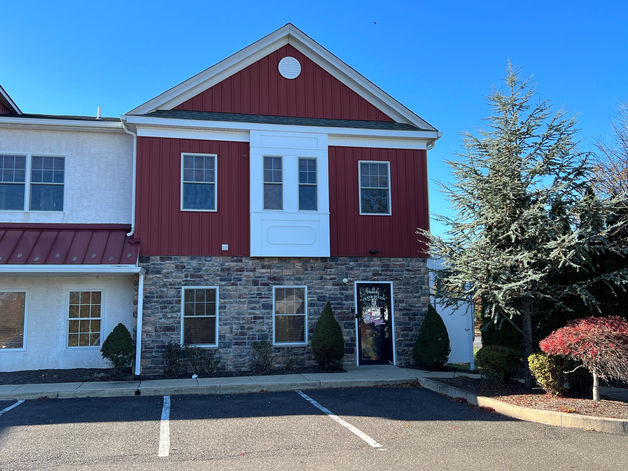 6069 Kellers Church Rd, Pipersville, PA for lease Building Photo- Image 1 of 8