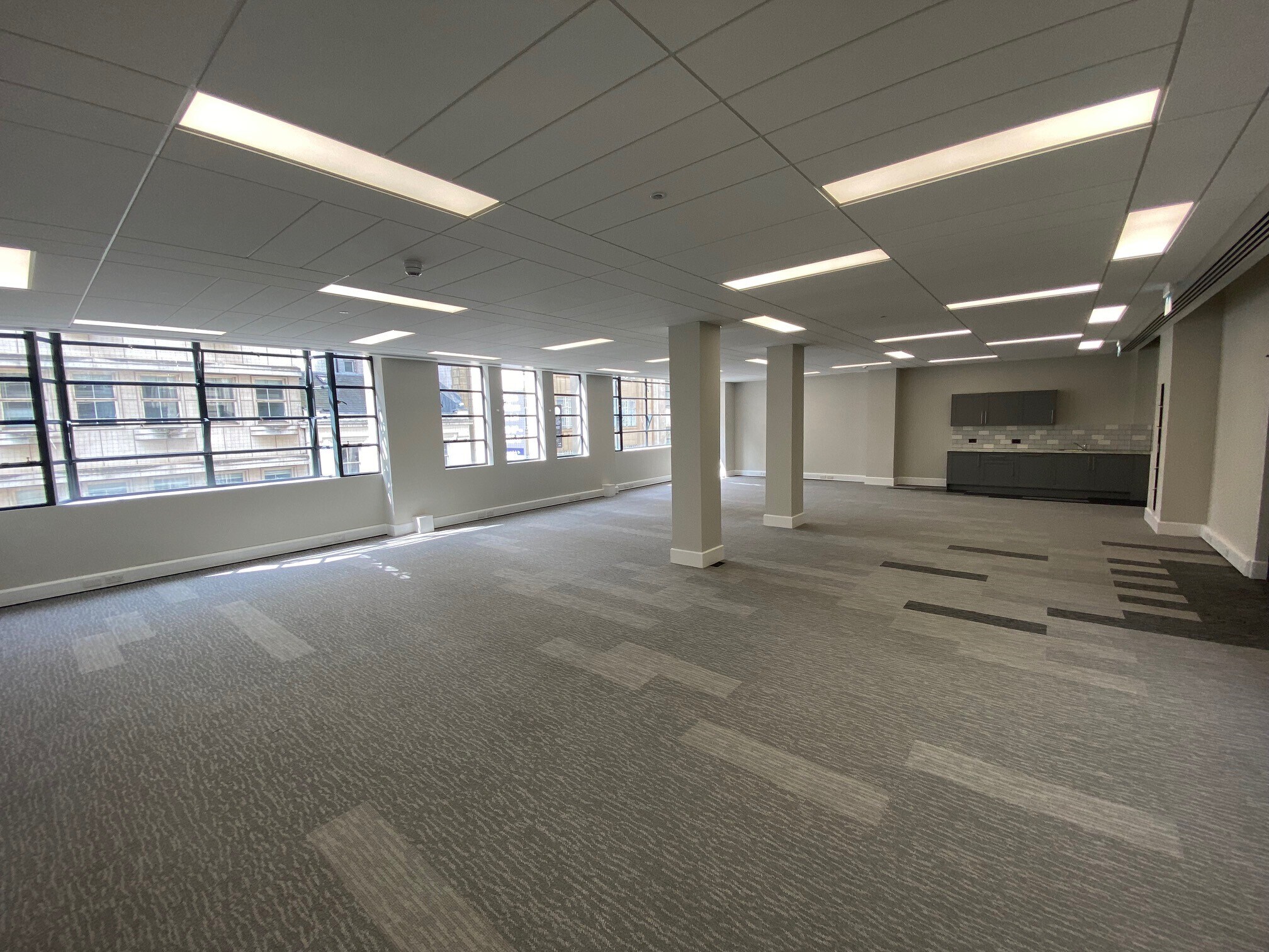 21 Bennetts Hl, Birmingham for sale Interior Photo- Image 1 of 1