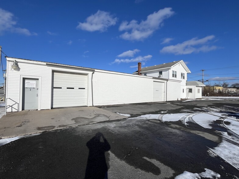 1819 Lemoyne Ave, Syracuse, NY for lease - Building Photo - Image 2 of 9