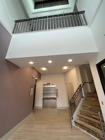 63 Park St, Andover, MA for lease - Interior Photo - Image 3 of 16