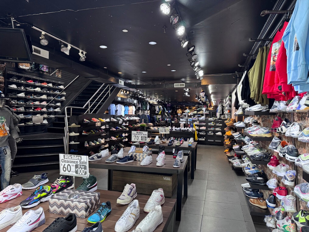 122 Delancey St, New York, NY for lease Building Photo- Image 1 of 4