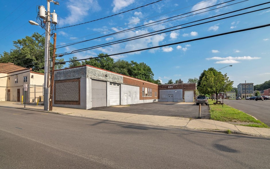 105 Ann St, Newburgh, NY 12550 | LoopNet