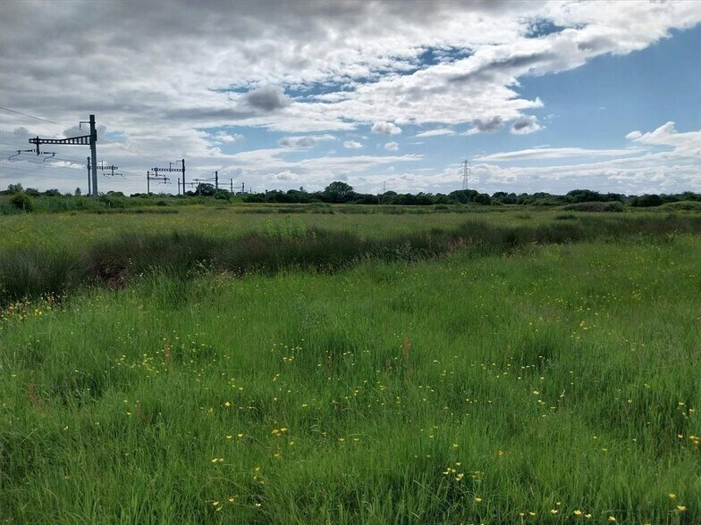 Land Off Hawse Ln, Newport for sale - Primary Photo - Image 1 of 1