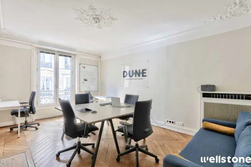 Office in Paris for lease - Interior Photo - Image 3 of 9