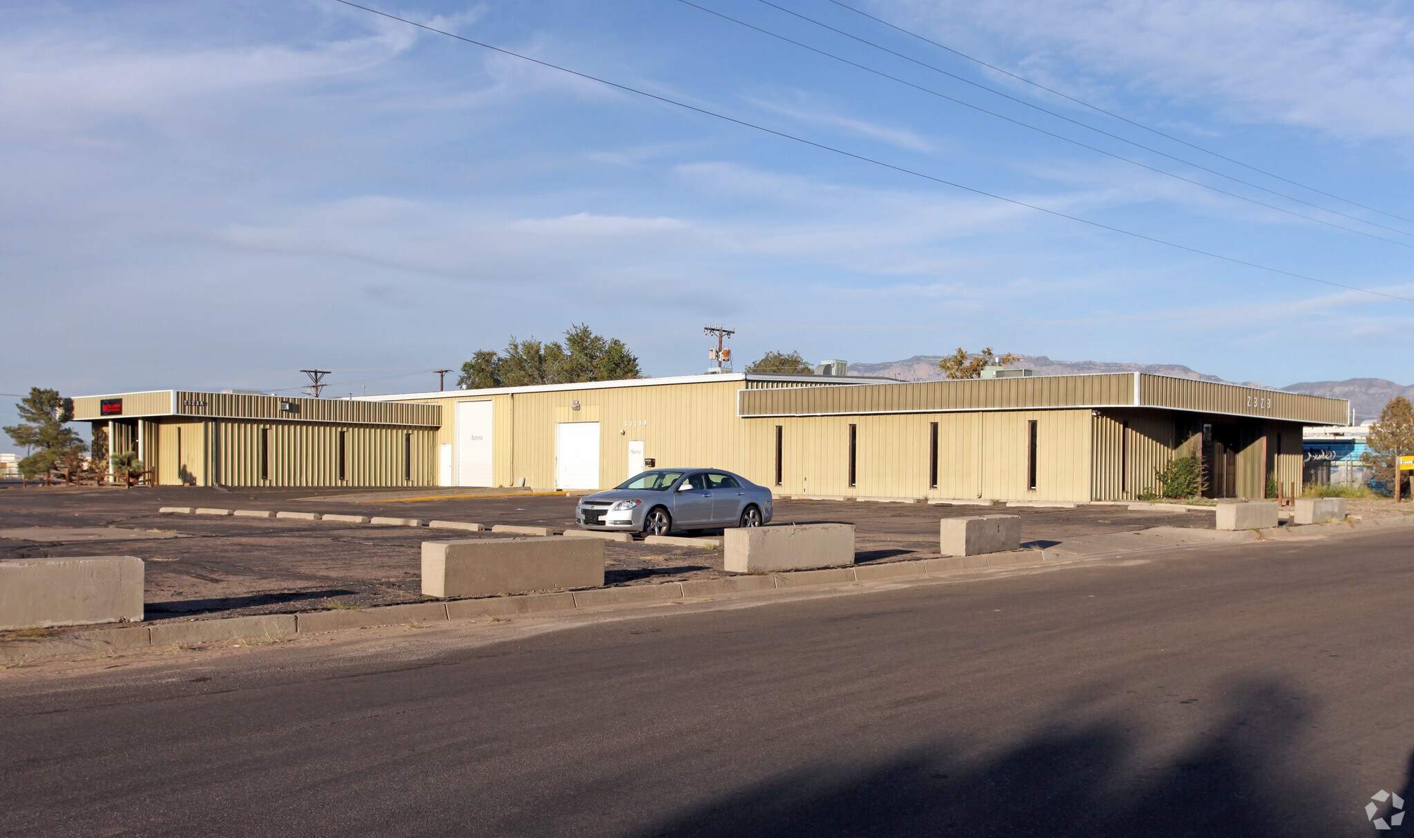 2323 Aztec Rd NE, Albuquerque, NM for sale Primary Photo- Image 1 of 1