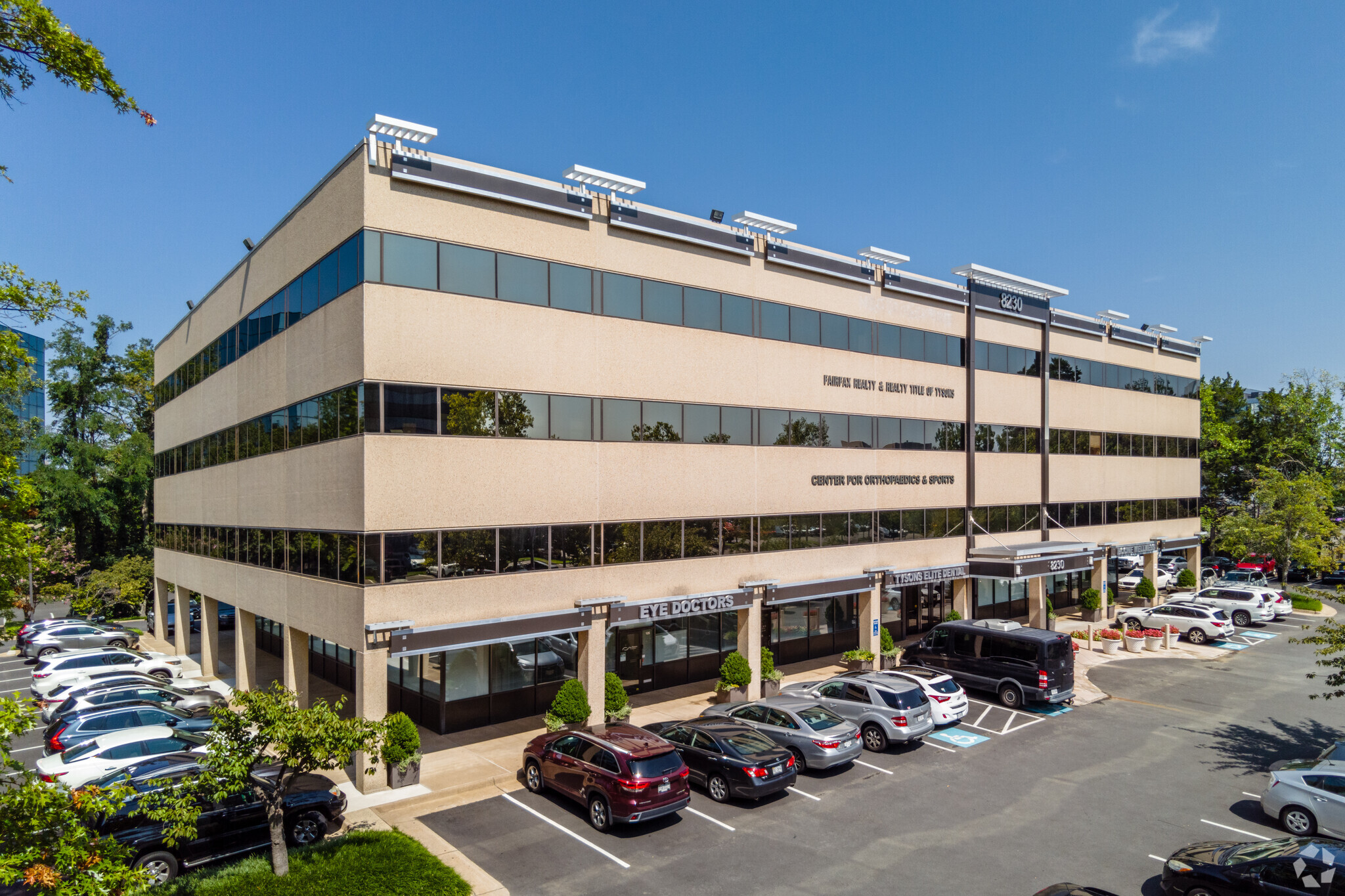 8230 Boone Blvd, Vienna, VA for sale Building Photo- Image 1 of 24