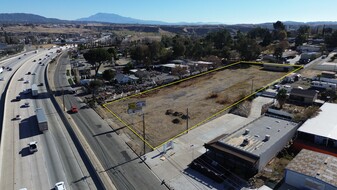 Interstate 10 Freeway Frontage - Motel