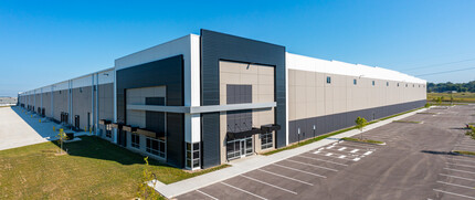 9850 Innovation Campus Way, New Albany, OH for lease Building Photo- Image 2 of 5