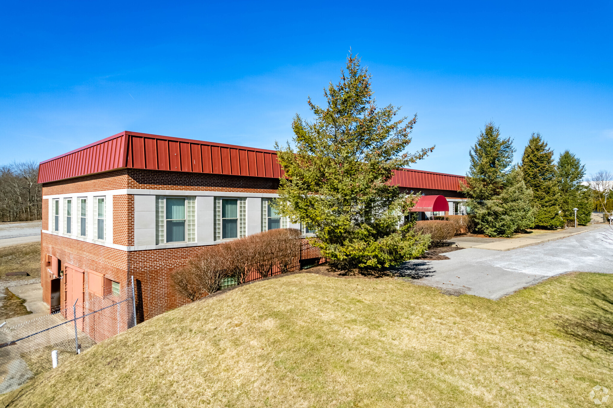 21101 Route 19, Cranberry Township, PA for lease Building Photo- Image 1 of 6