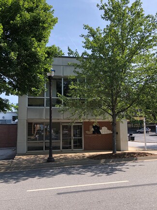 More details for 24-26 W Church St, Martinsville, VA - Office for Lease