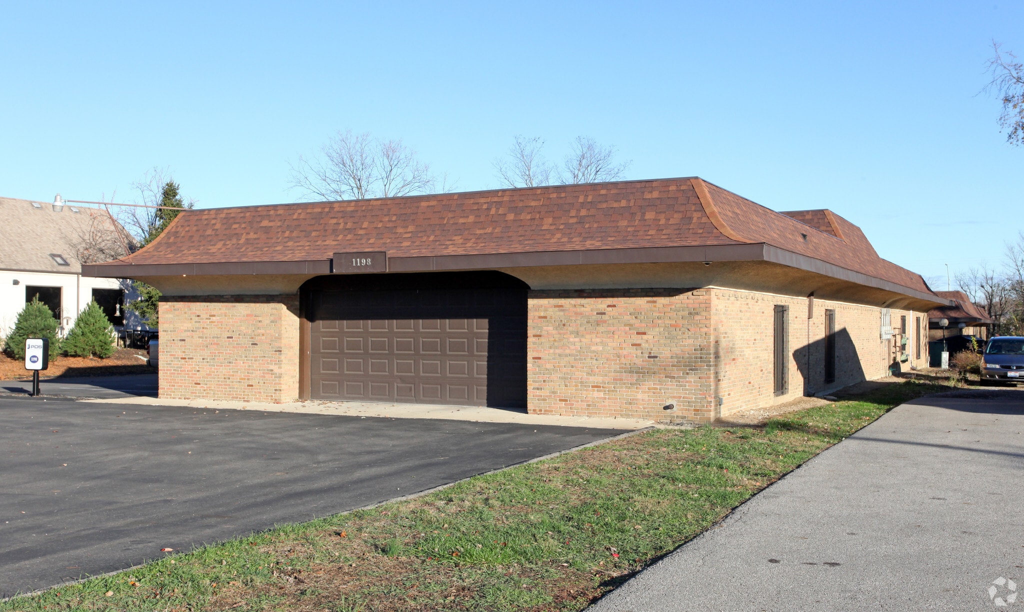 1198 Old Henderson Rd, Columbus, OH for lease Primary Photo- Image 1 of 13