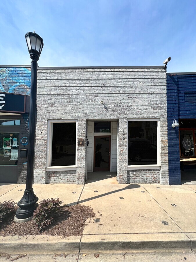 12621264 Pendleton St, Greenville, SC 29611